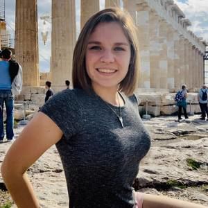 Meet your Posher, Anna